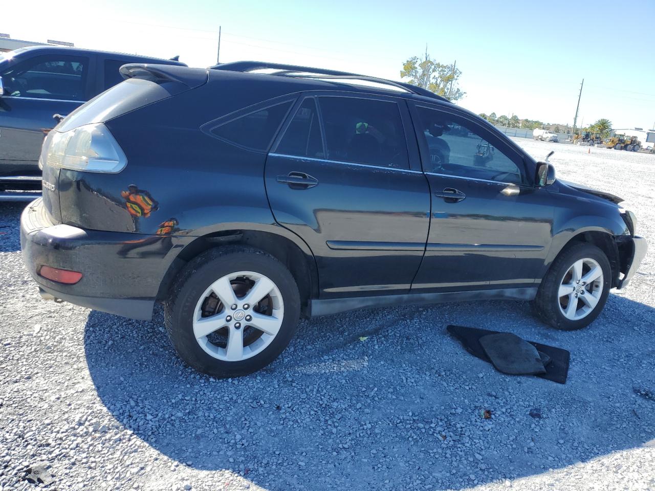 2004 Lexus RX - Image 3