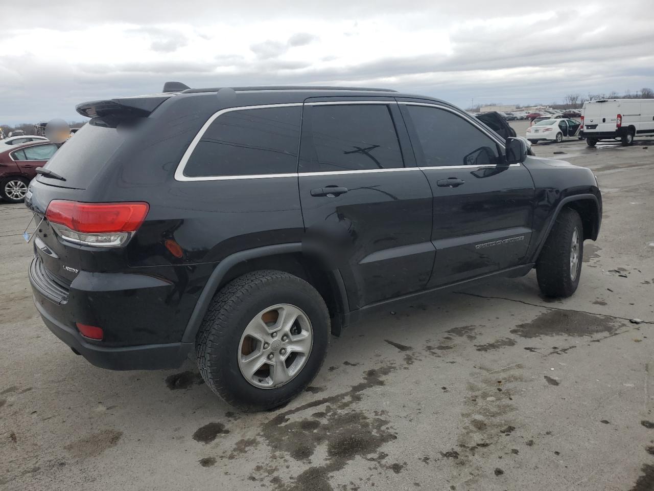 2017 Jeep Grand Cherokee - Image 3
