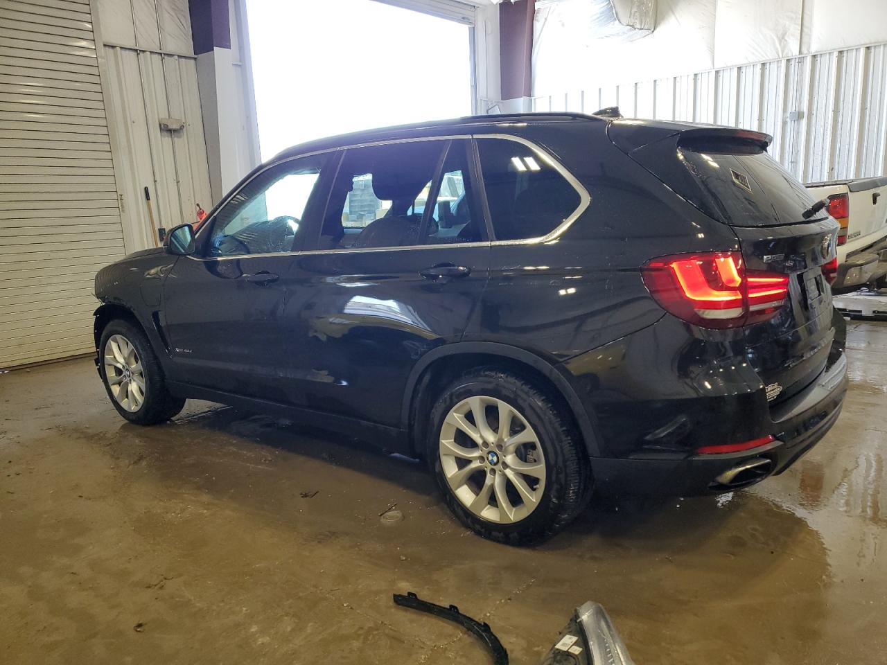 2016 BMW X5 - Image 2