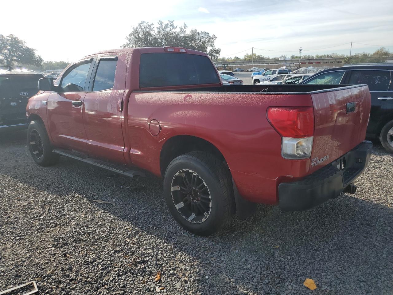 2011 Toyota Tundra - Image 2