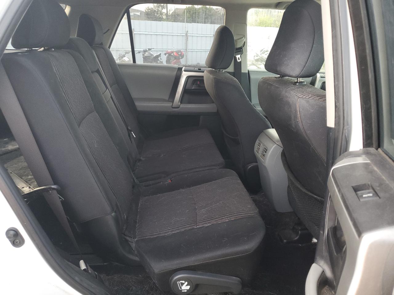 2013 Toyota 4Runner - Image 12