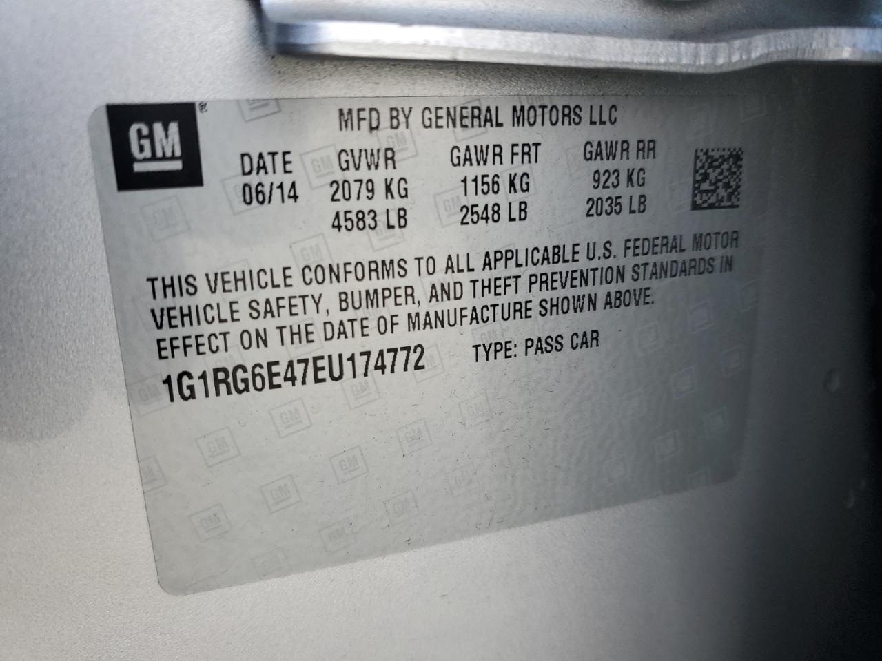2014 Chevrolet Volt - Image 12