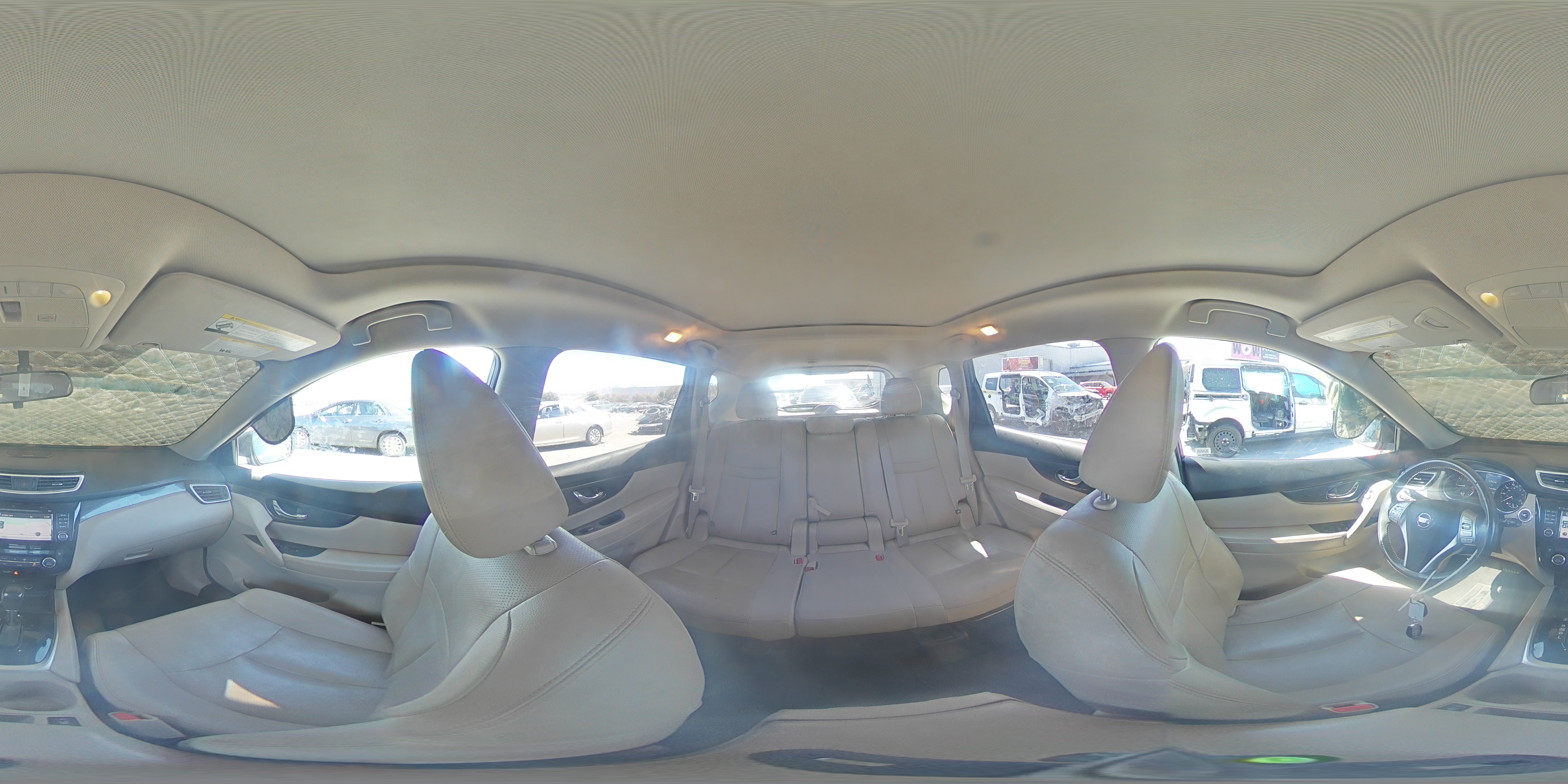 2016 Nissan Rogue - Image 16