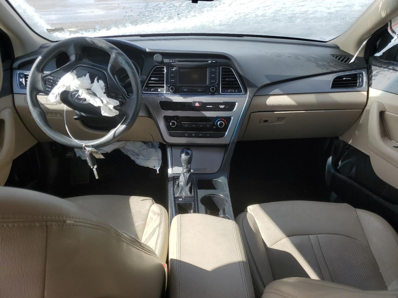 2015 Hyundai Sonata - Image 8