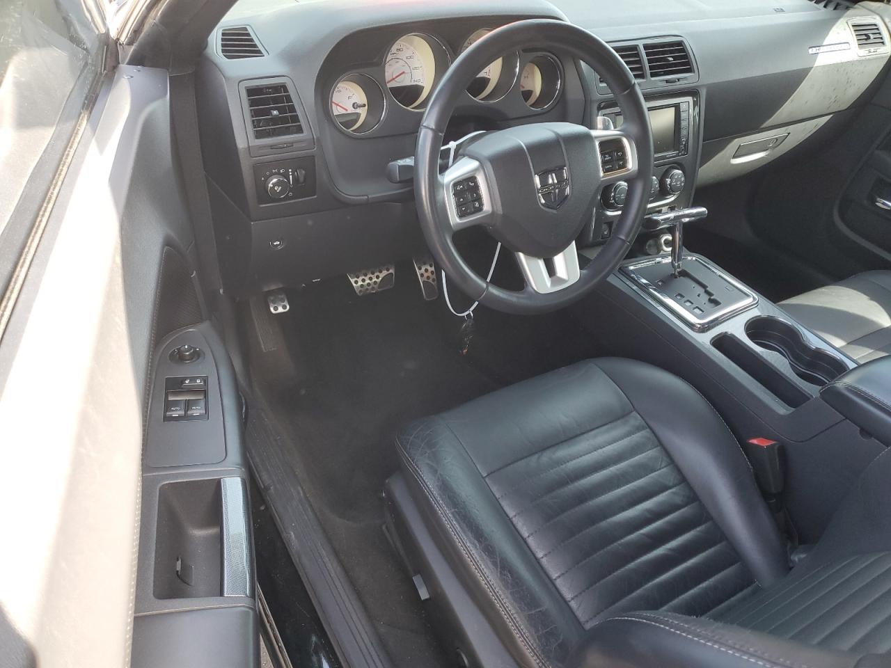 2012 Dodge Challenger - Image 8