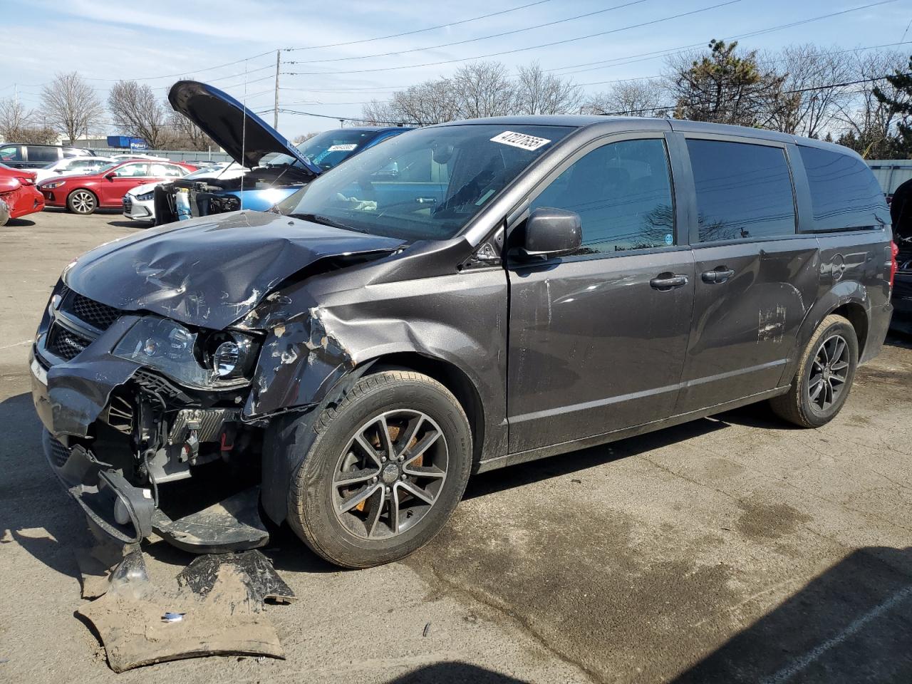 2018 Dodge Caravan - Image 1
