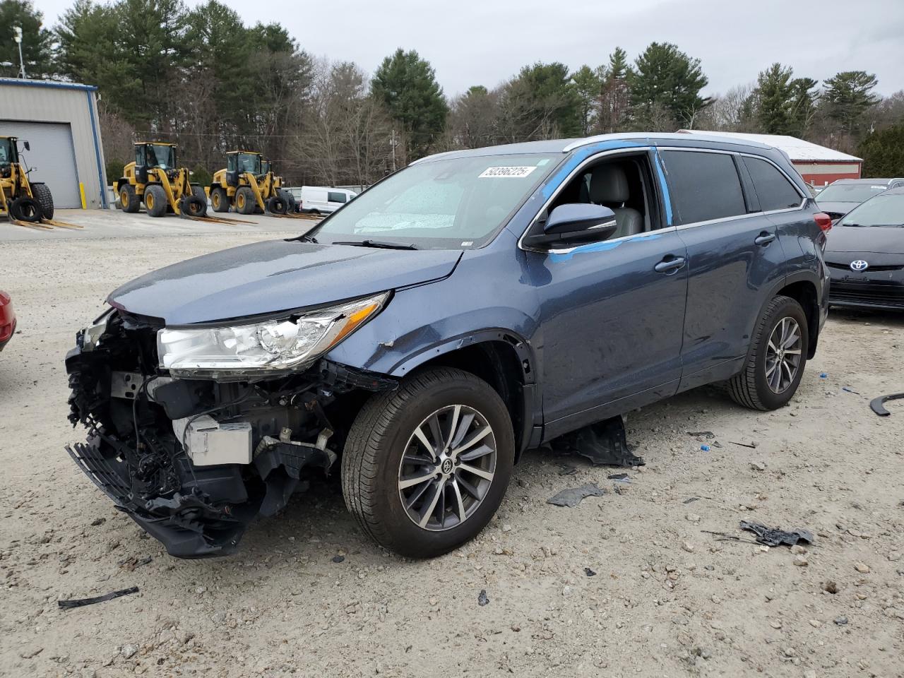 2017 Toyota Highlander Se na sprzedaż w Mendon, MA - Front End