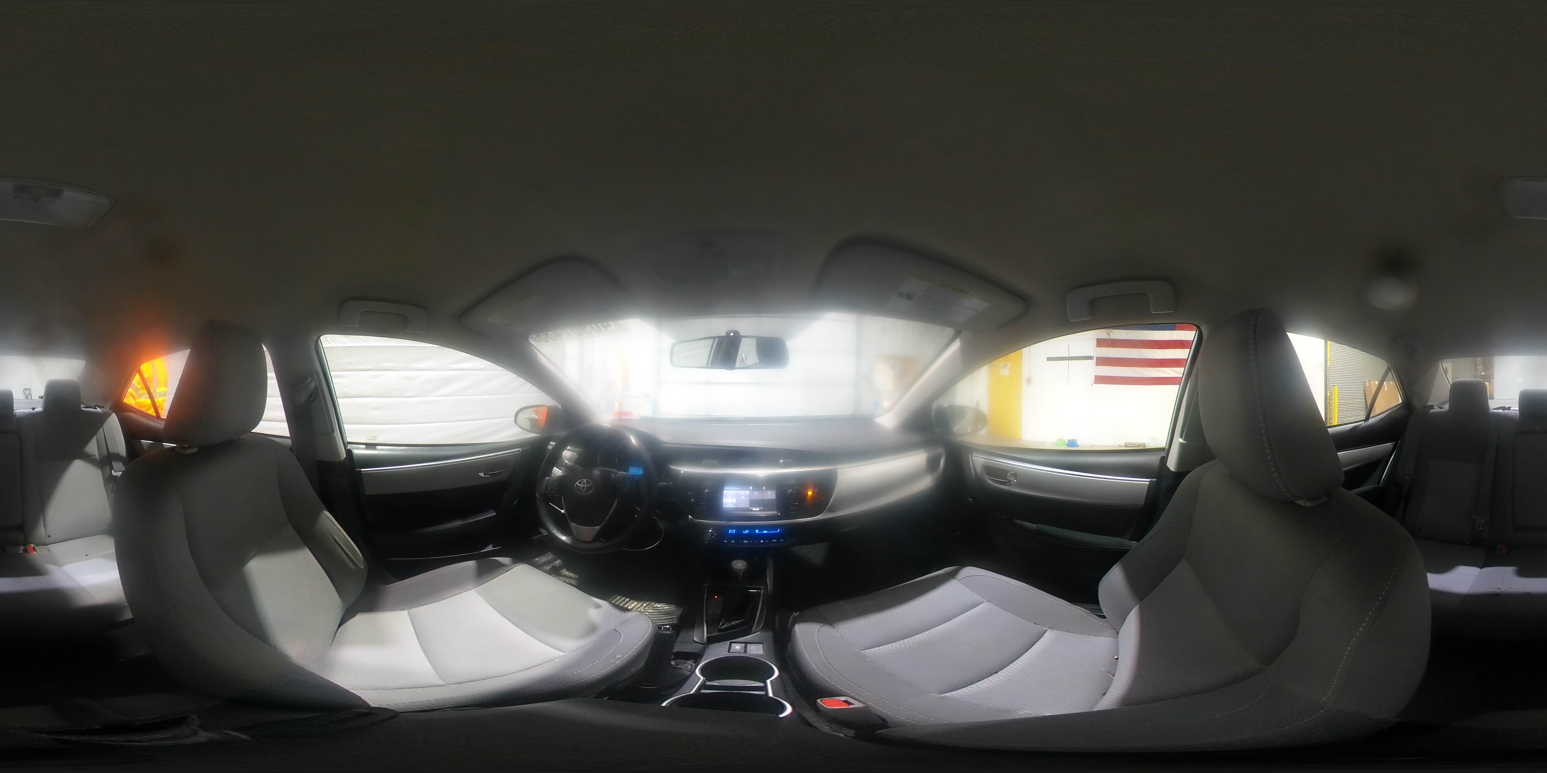2015 Toyota Corolla - Image 13