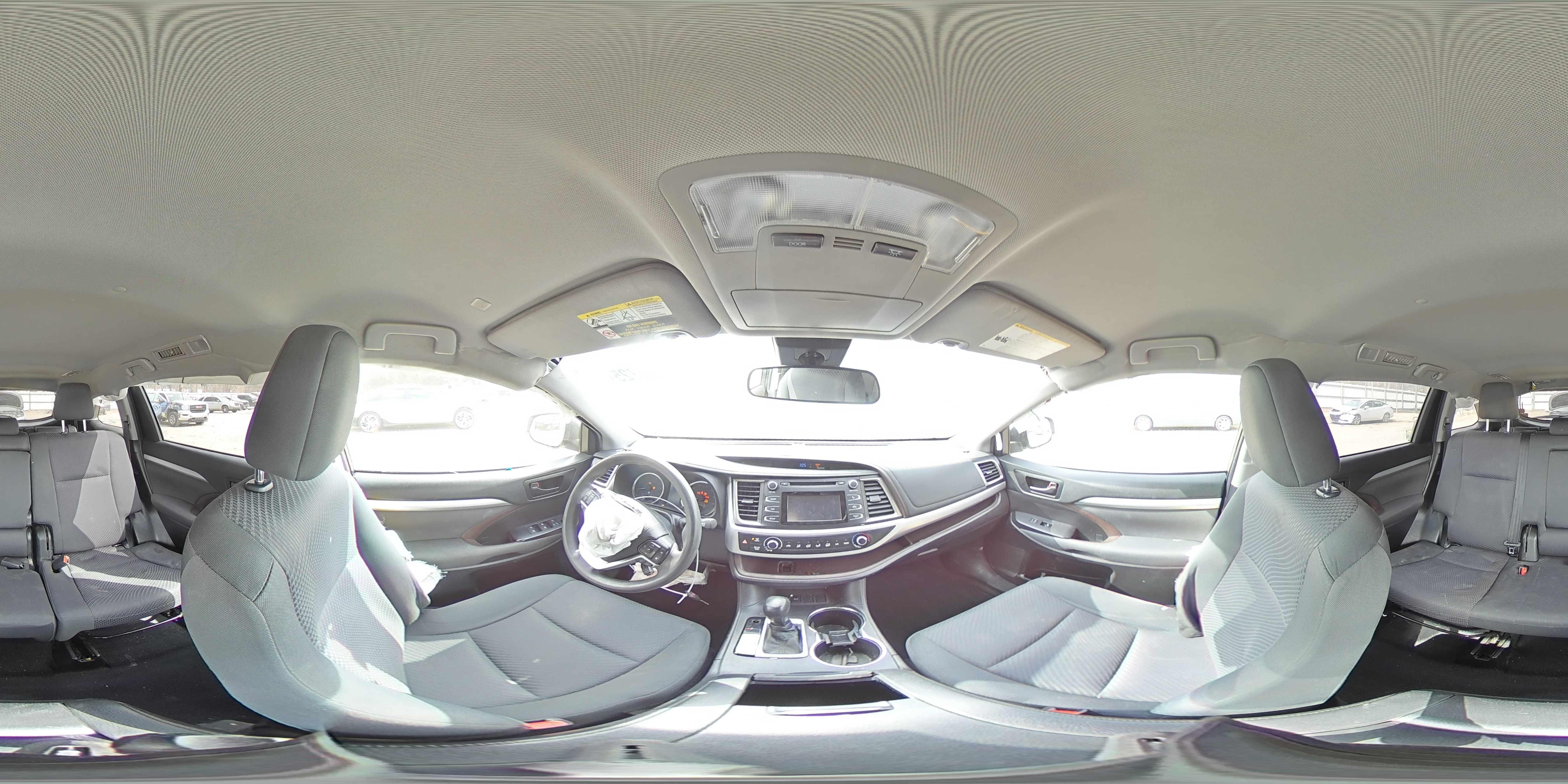 2019 Toyota Highlander - Image 16
