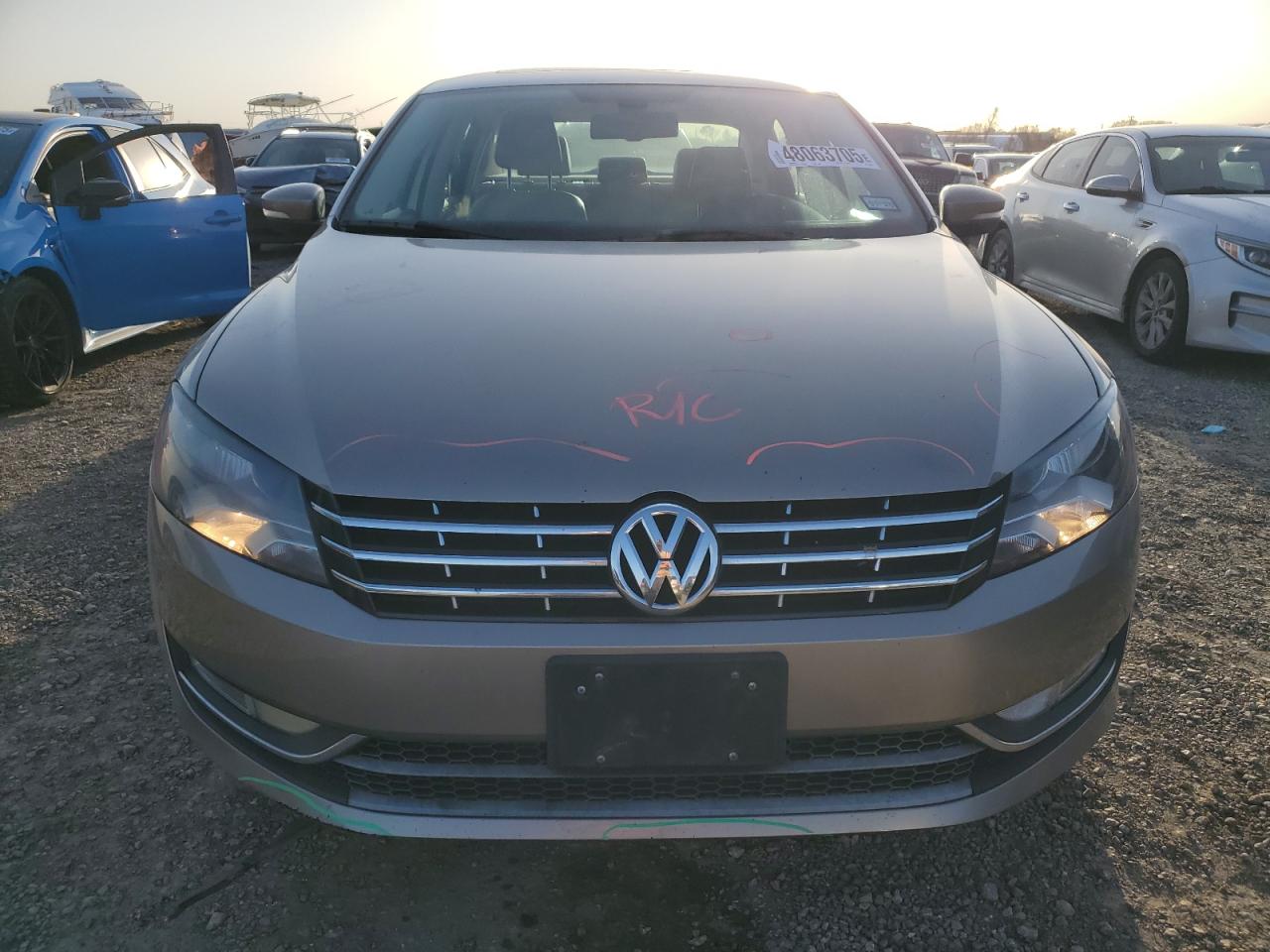 2015 Volkswagen Passat - Image 5