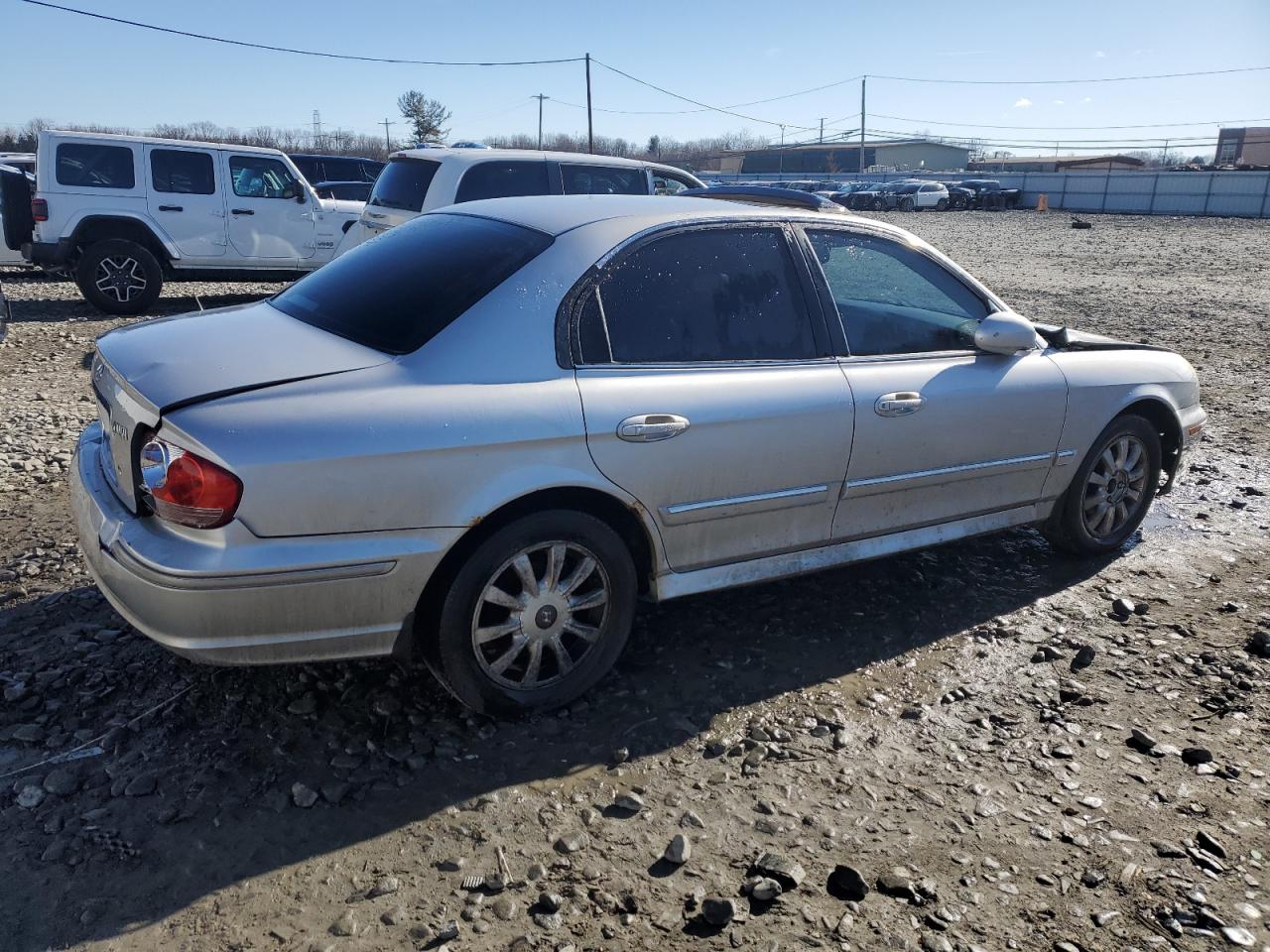 2005 Hyundai Sonata - Image 3
