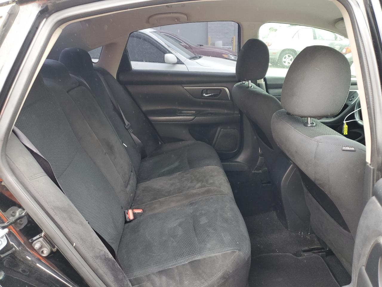 2015 Nissan Altima - Image 10