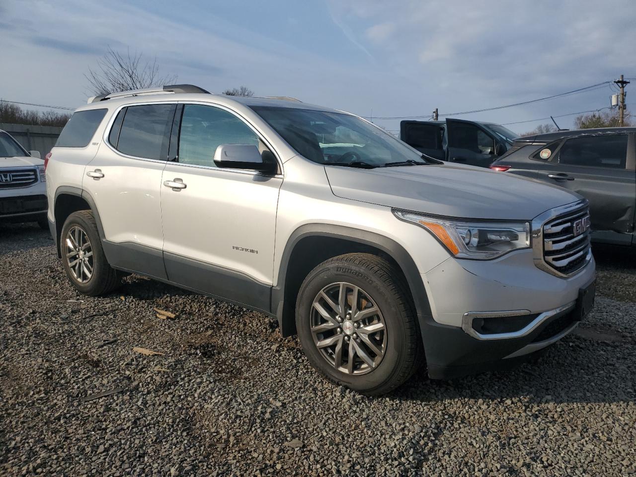 2019 GMC Acadia - Image 4