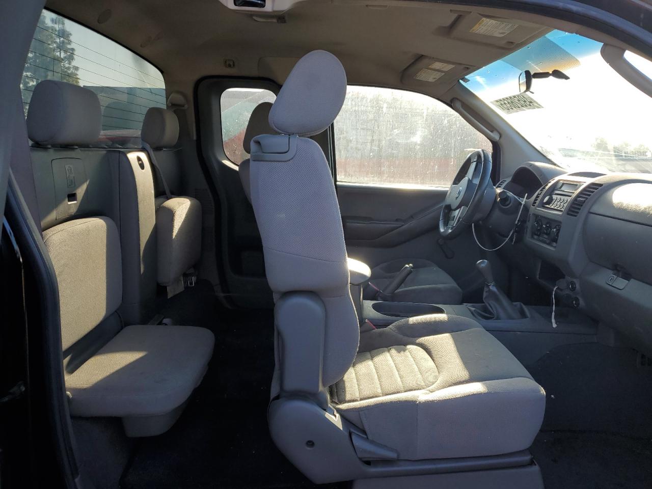 2006 Nissan Navara (Frontier) - Image 10