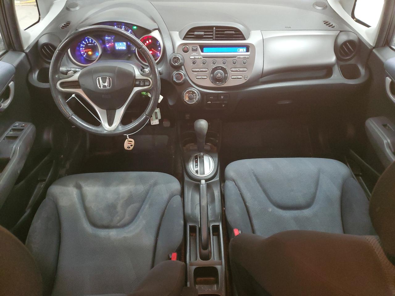 2009 Honda Fit - Image 8