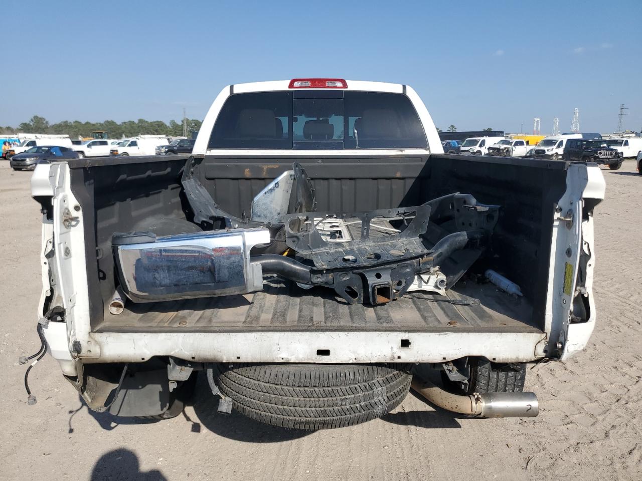 2014 Toyota Tundra - Image 6