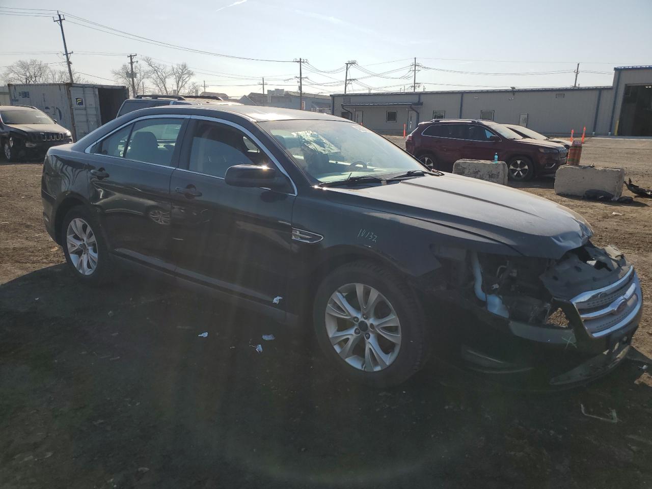 2012 Ford Taurus - Image 4