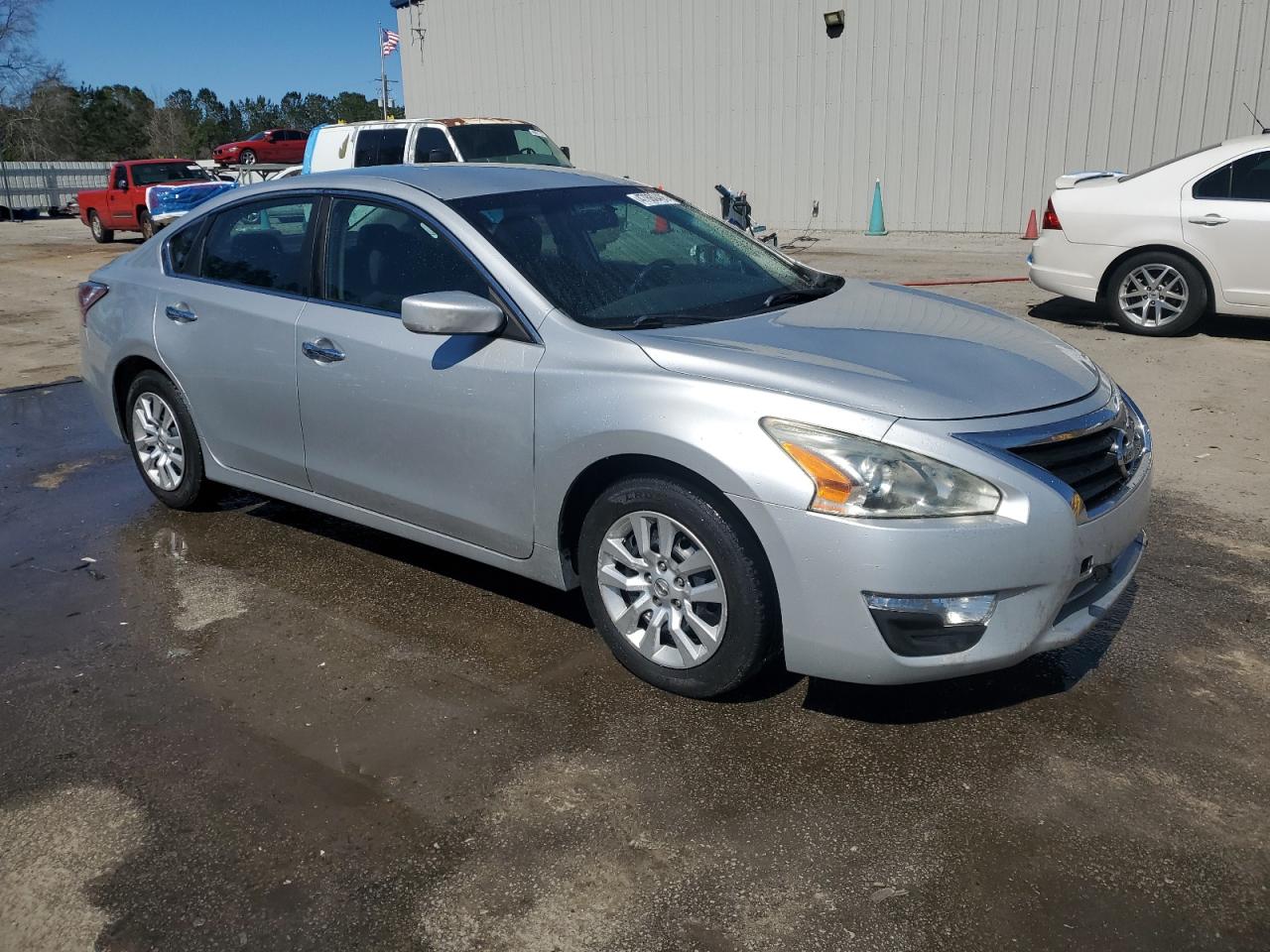 2014 Nissan Altima - Image 4