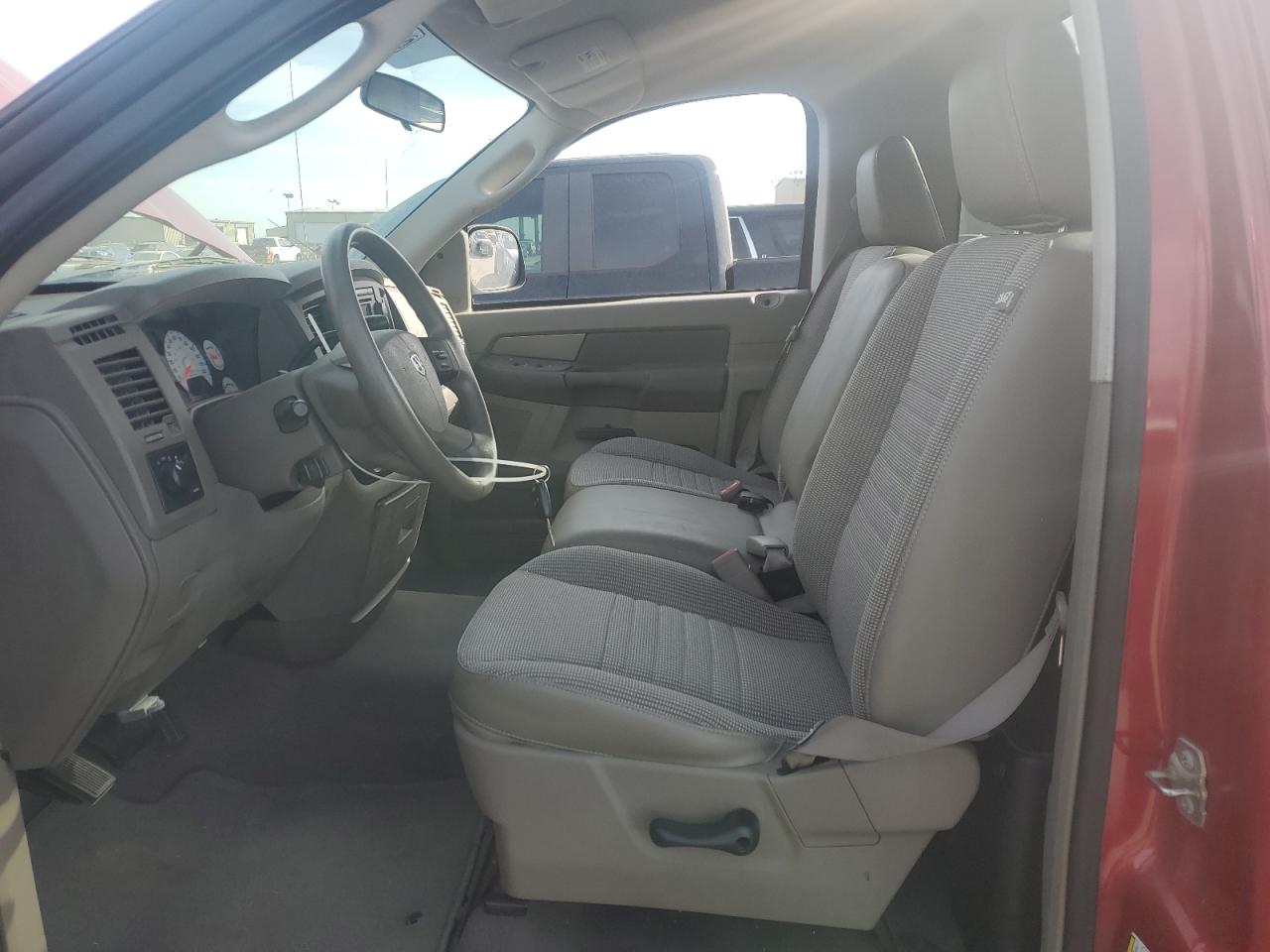 2008 Dodge RAM - Image 7