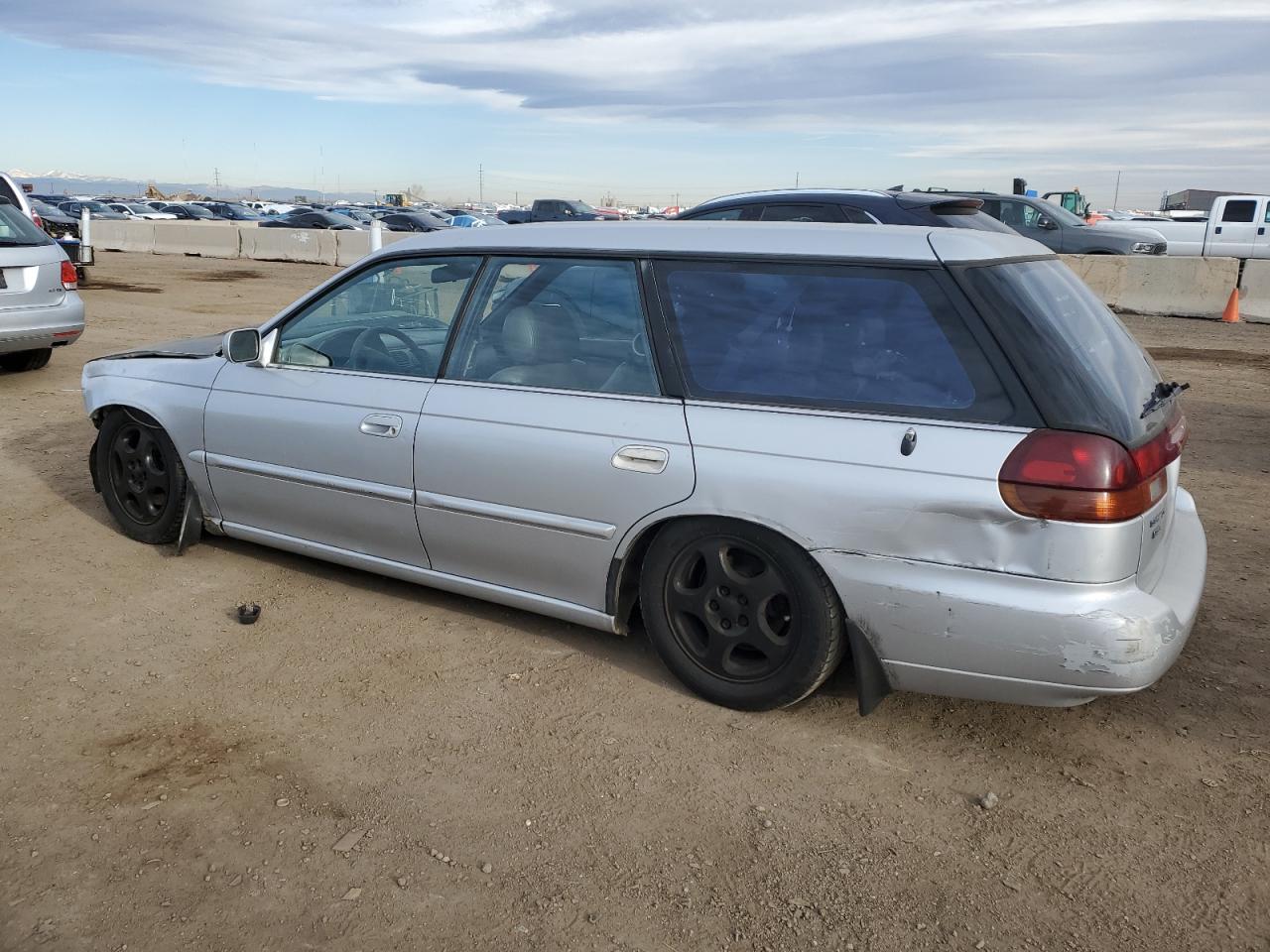 1996 Subaru Legacy - Image 2