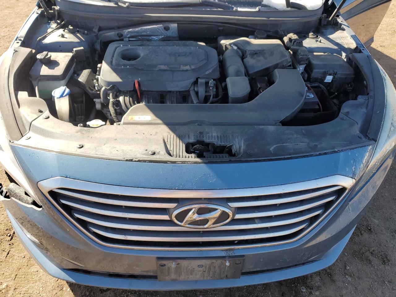 2016 Hyundai Sonata - Image 11