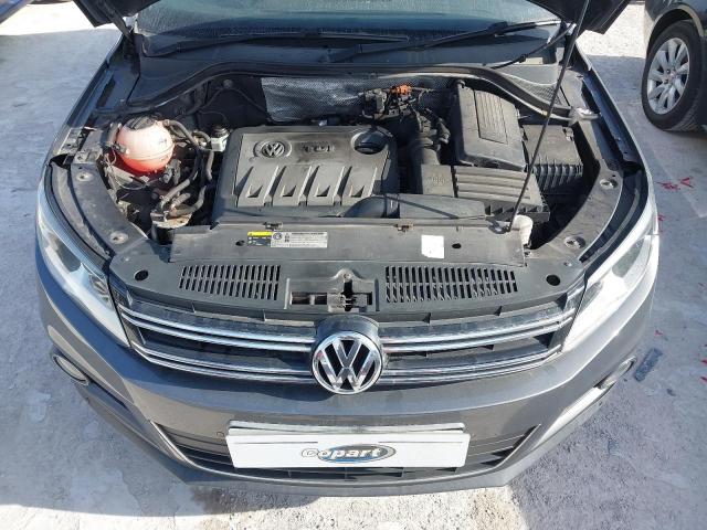 2013 VOLKSWAGEN TIGUAN SE