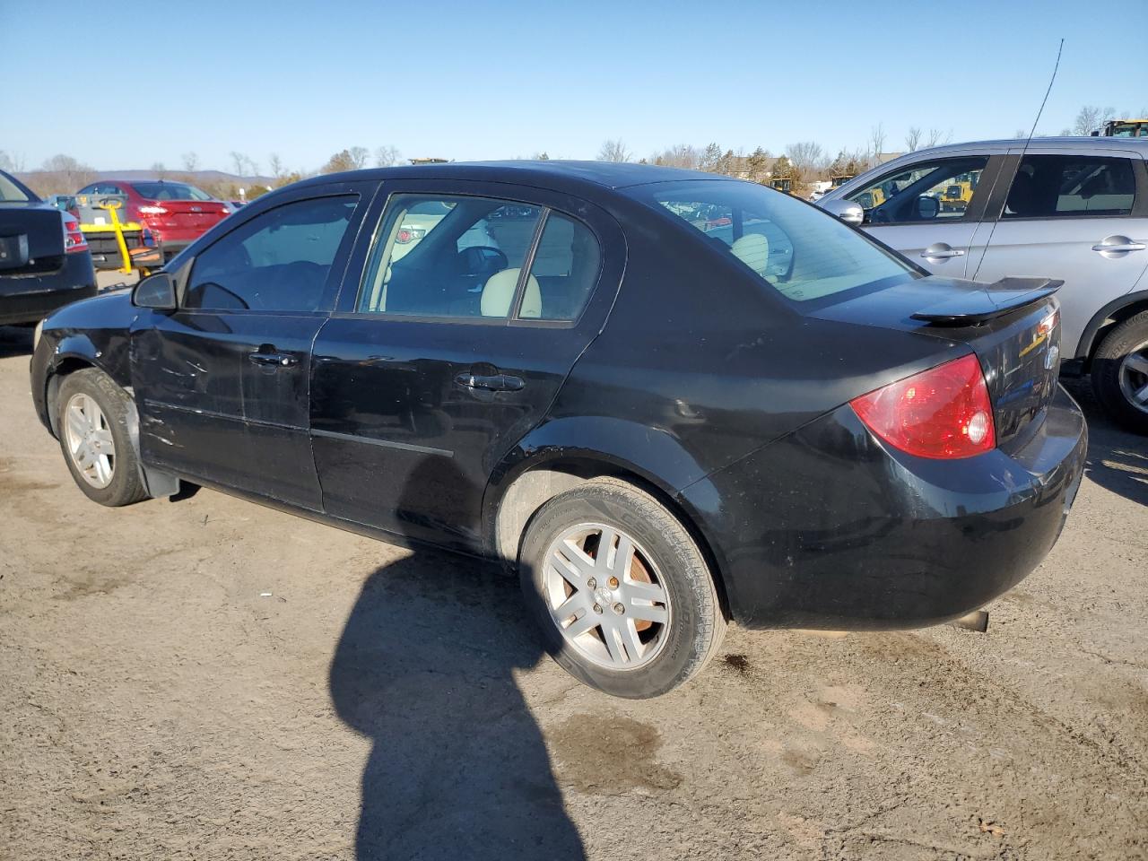 2005 Chevrolet Cobalt - Image 2