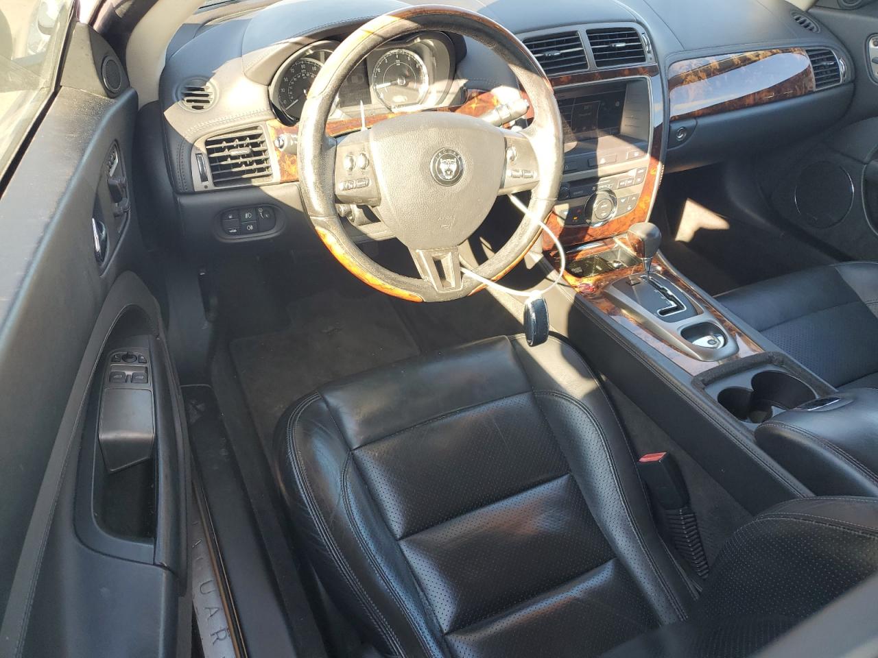 2007 Jaguar Xk VIN: SAJWA43B575B14833 Lot: 47523645