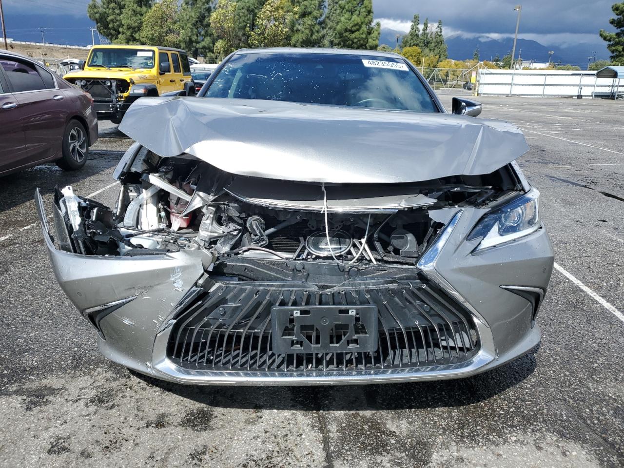 2021 Lexus ES - Image 5