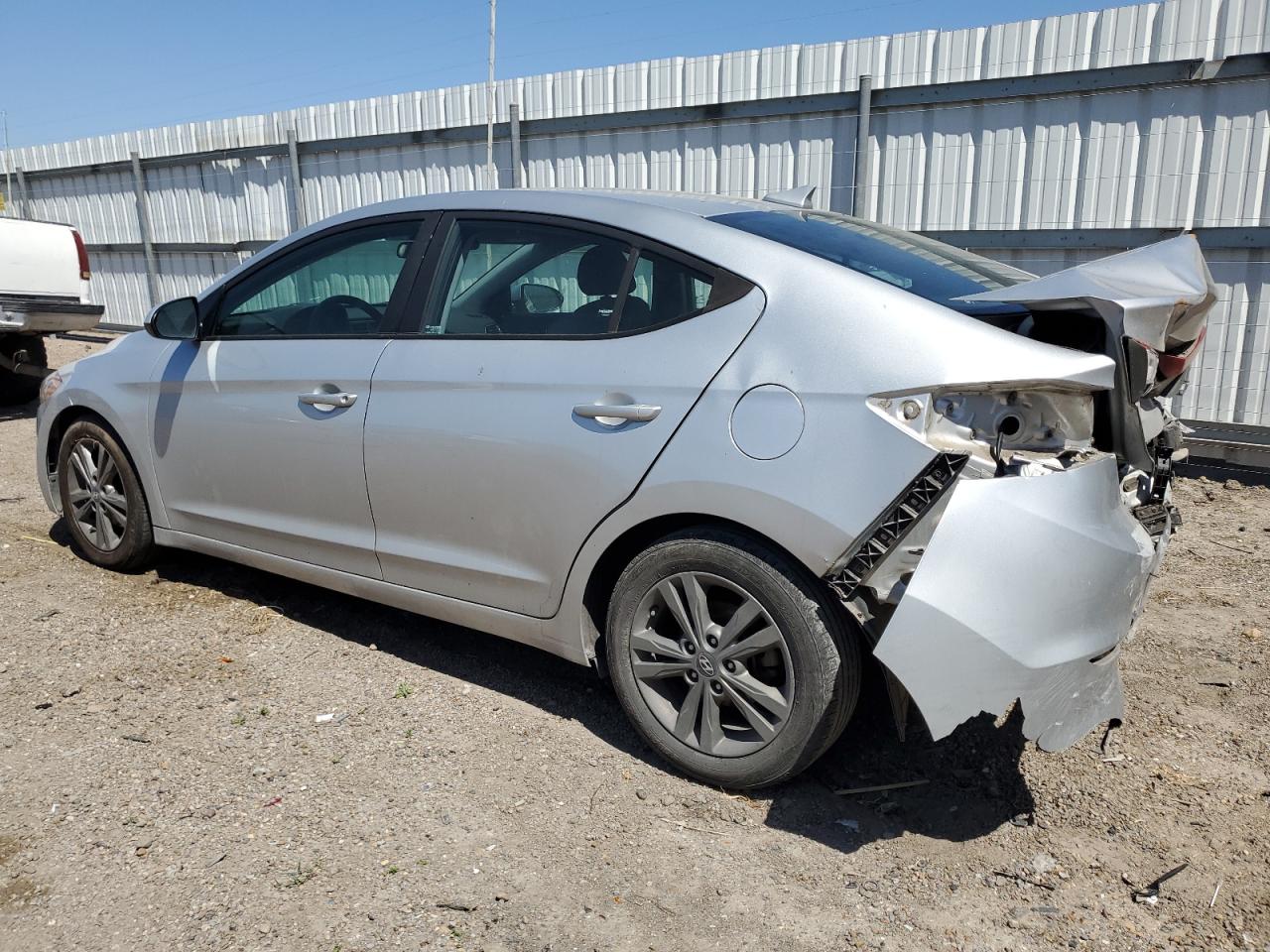 2018 Hyundai Elantra - Image 2