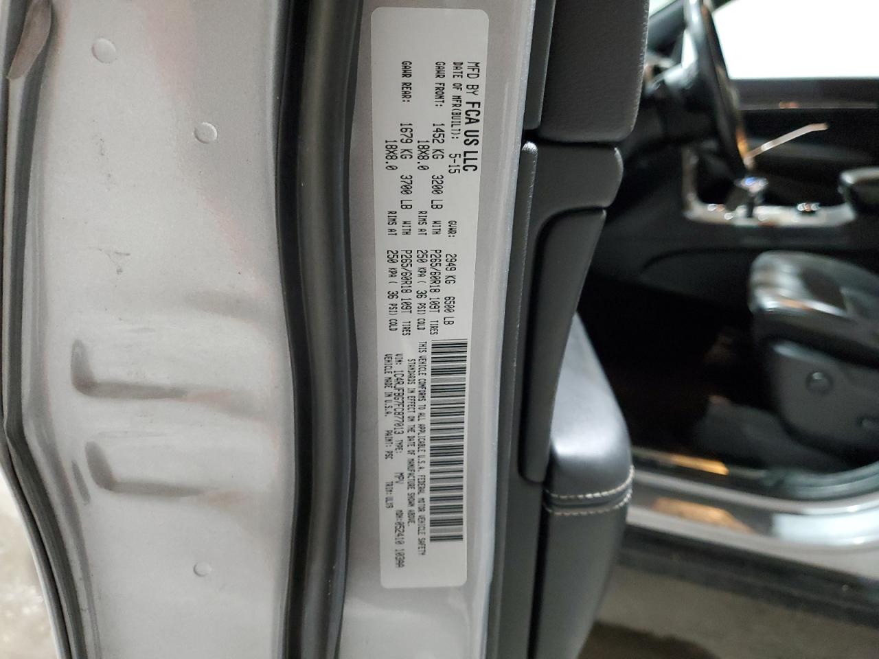 2015 Jeep Grand Cherokee - Image 14