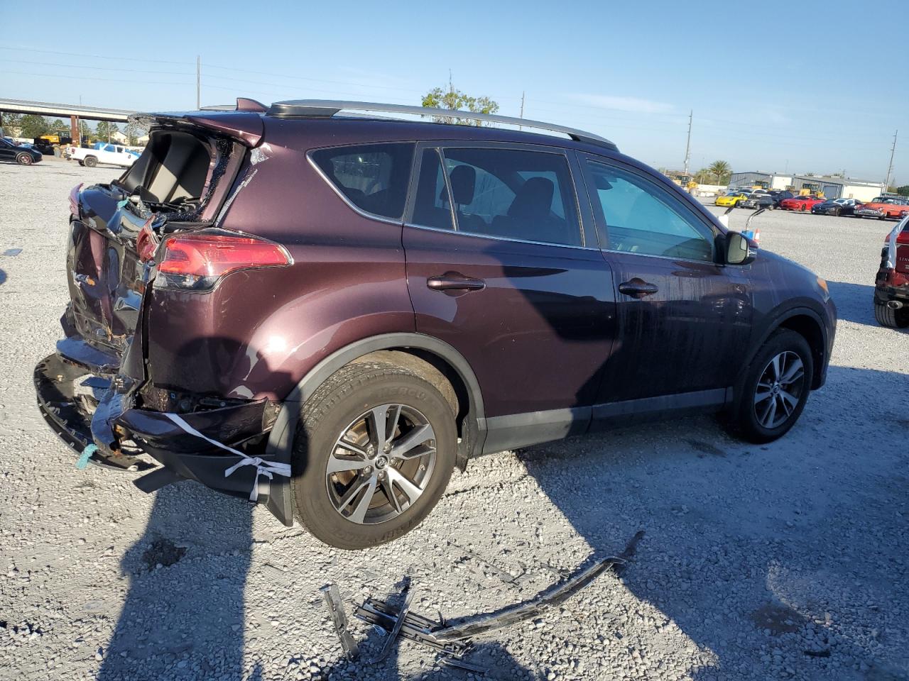 2017 Toyota RAV 4 - Image 3