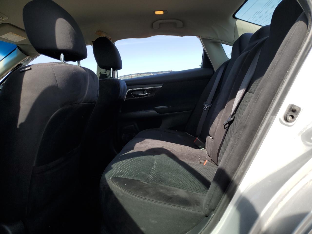2014 Nissan Altima - Image 10