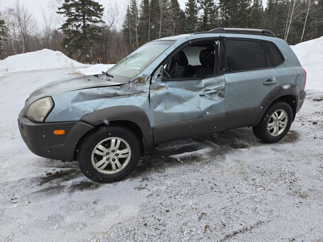 2008 Hyundai Tucson Gl zu verkaufen in Montreal-est, QC - Side