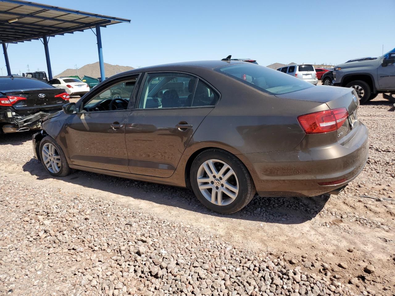 2015 Volkswagen Jetta - Image 2