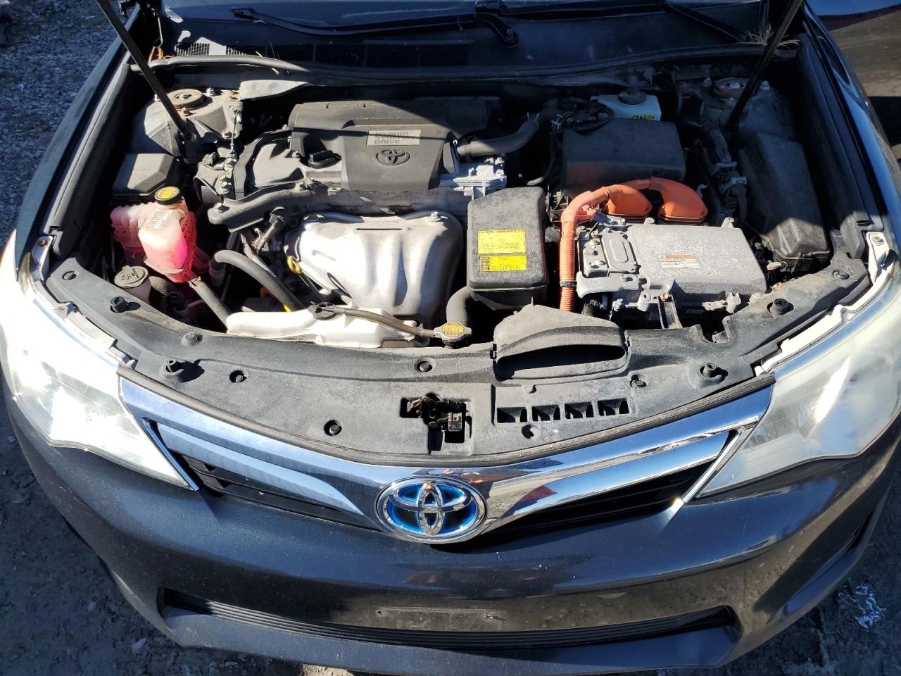 2013 Toyota Camry - Image 11