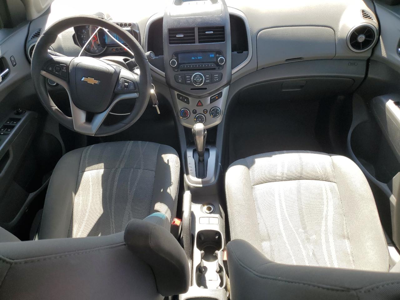 2015 Chevrolet Sonic - Image 8
