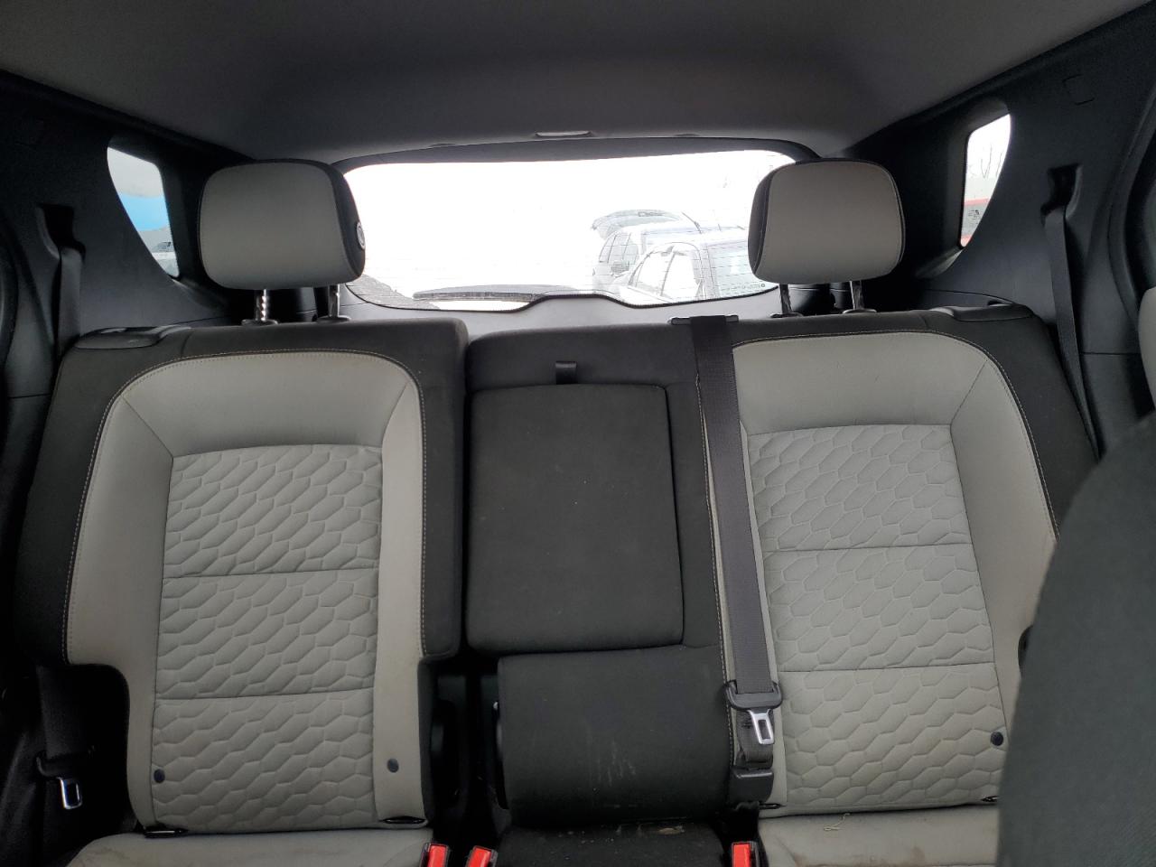 2018 Chevrolet Equinox - Image 10