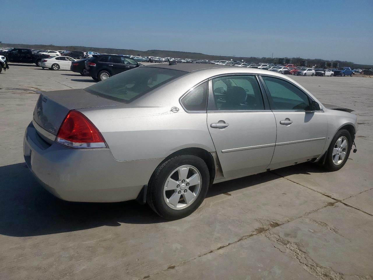 2007 Chevrolet Impala - Image 3