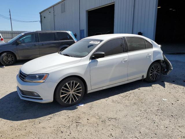  VOLKSWAGEN JETTA 2016 Biały