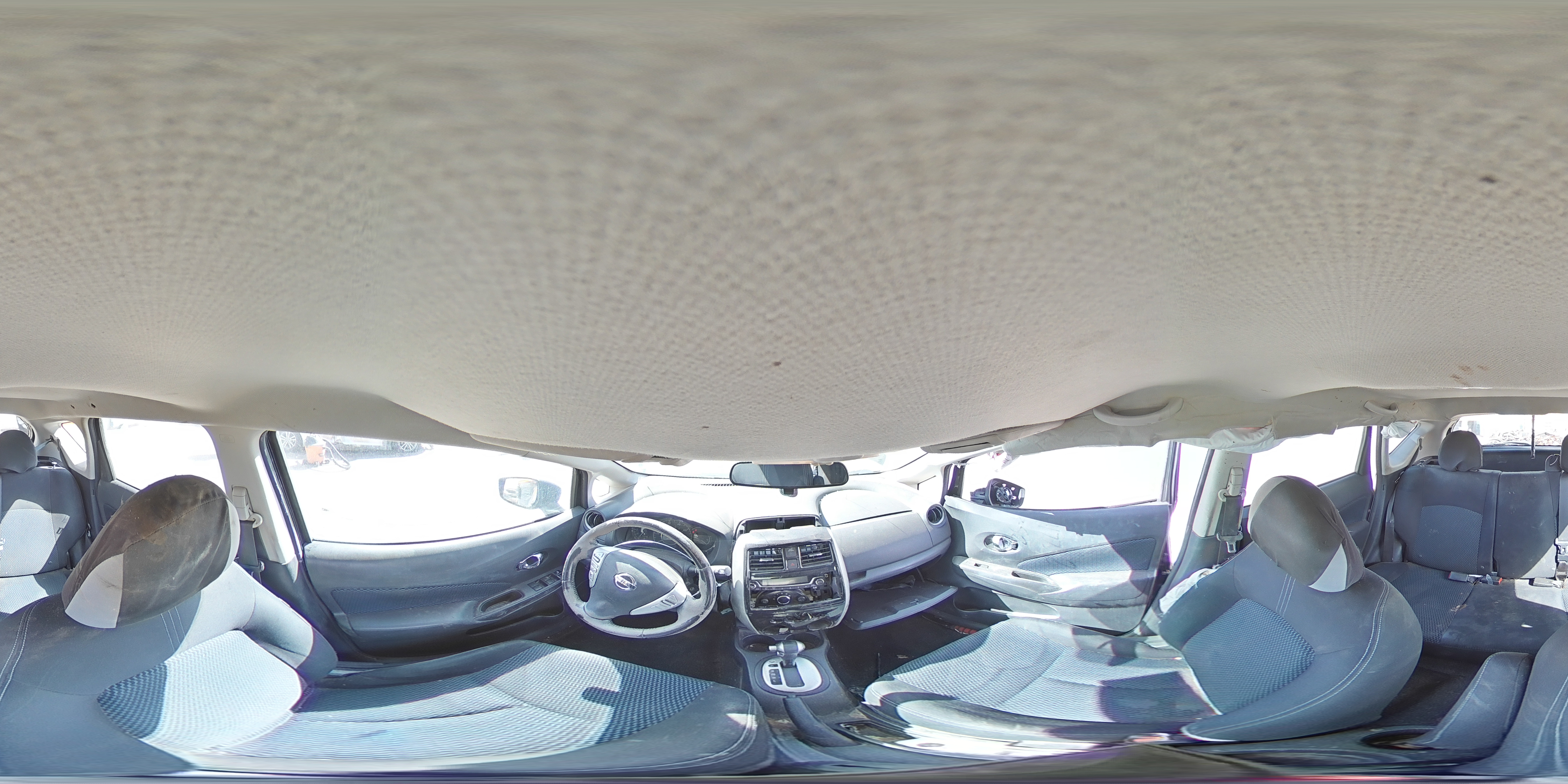 2016 Nissan Versa - Image 12