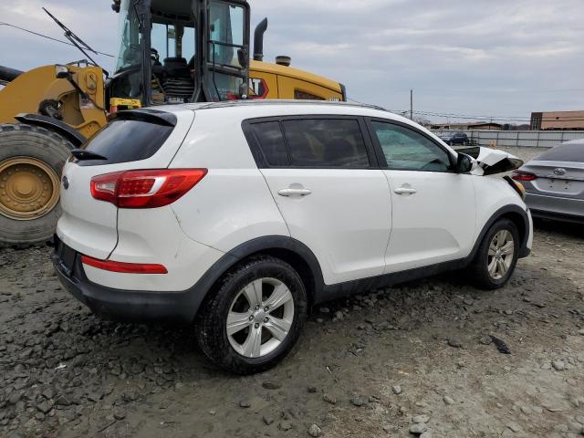  KIA SPORTAGE 2012 Белы