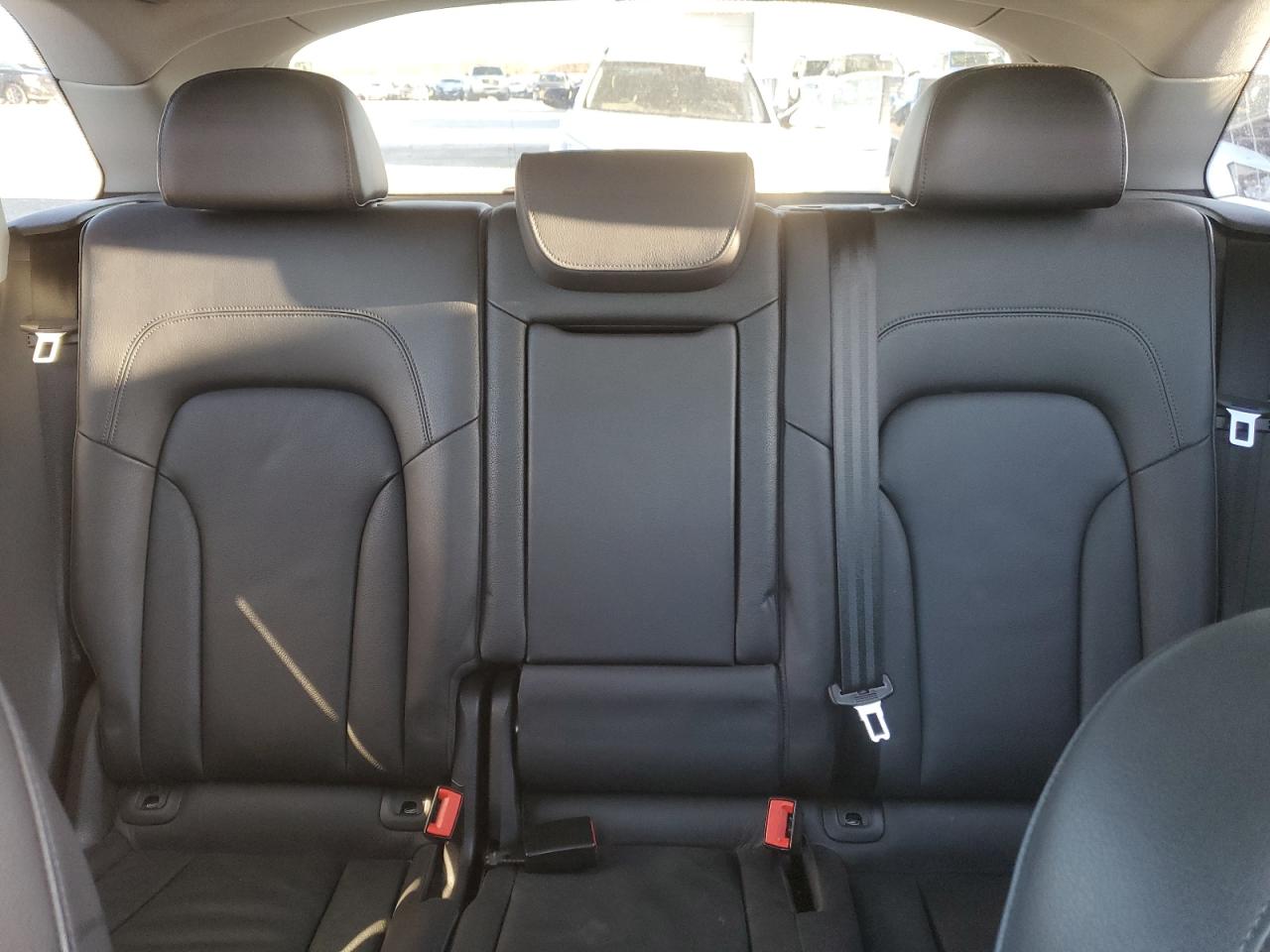 2015 Audi Q5 - Image 10