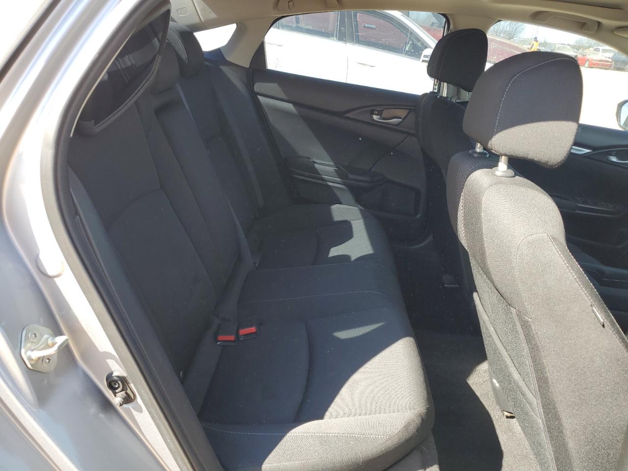 2019 Honda Civic - Image 10