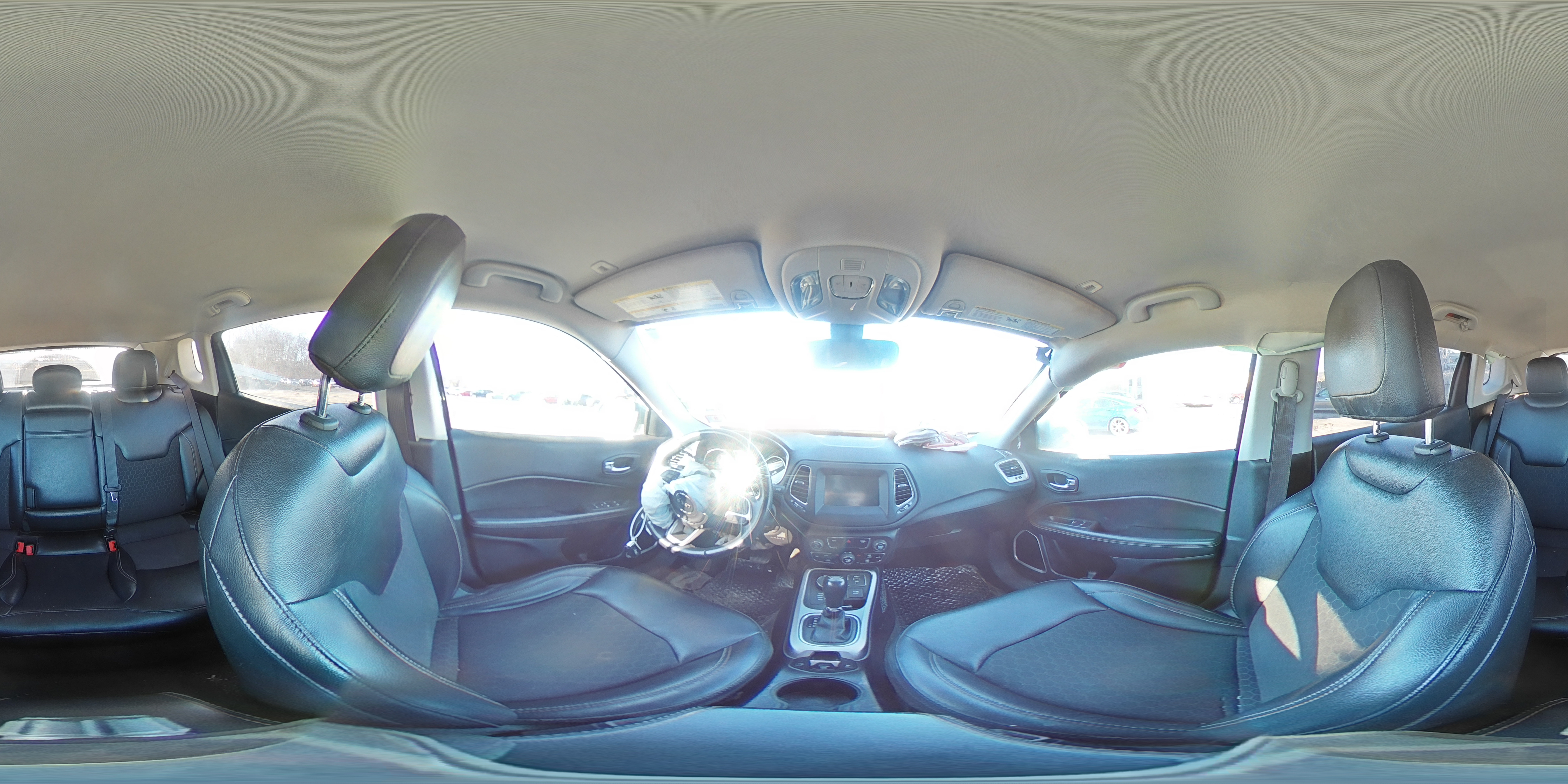 2019 Jeep Compass - Image 13
