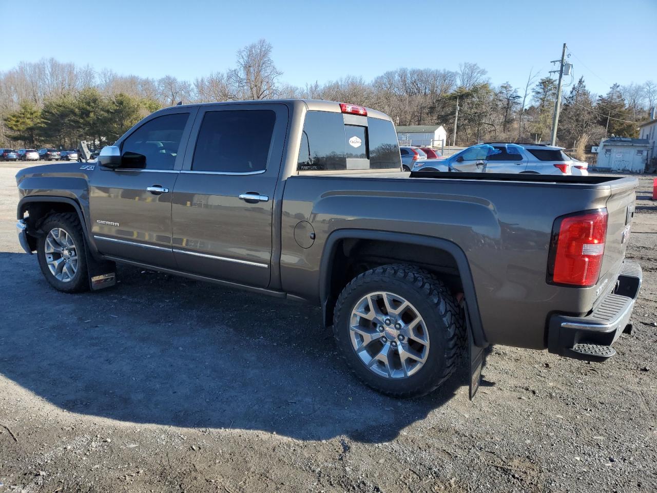 2015 GMC Sierra - Image 2