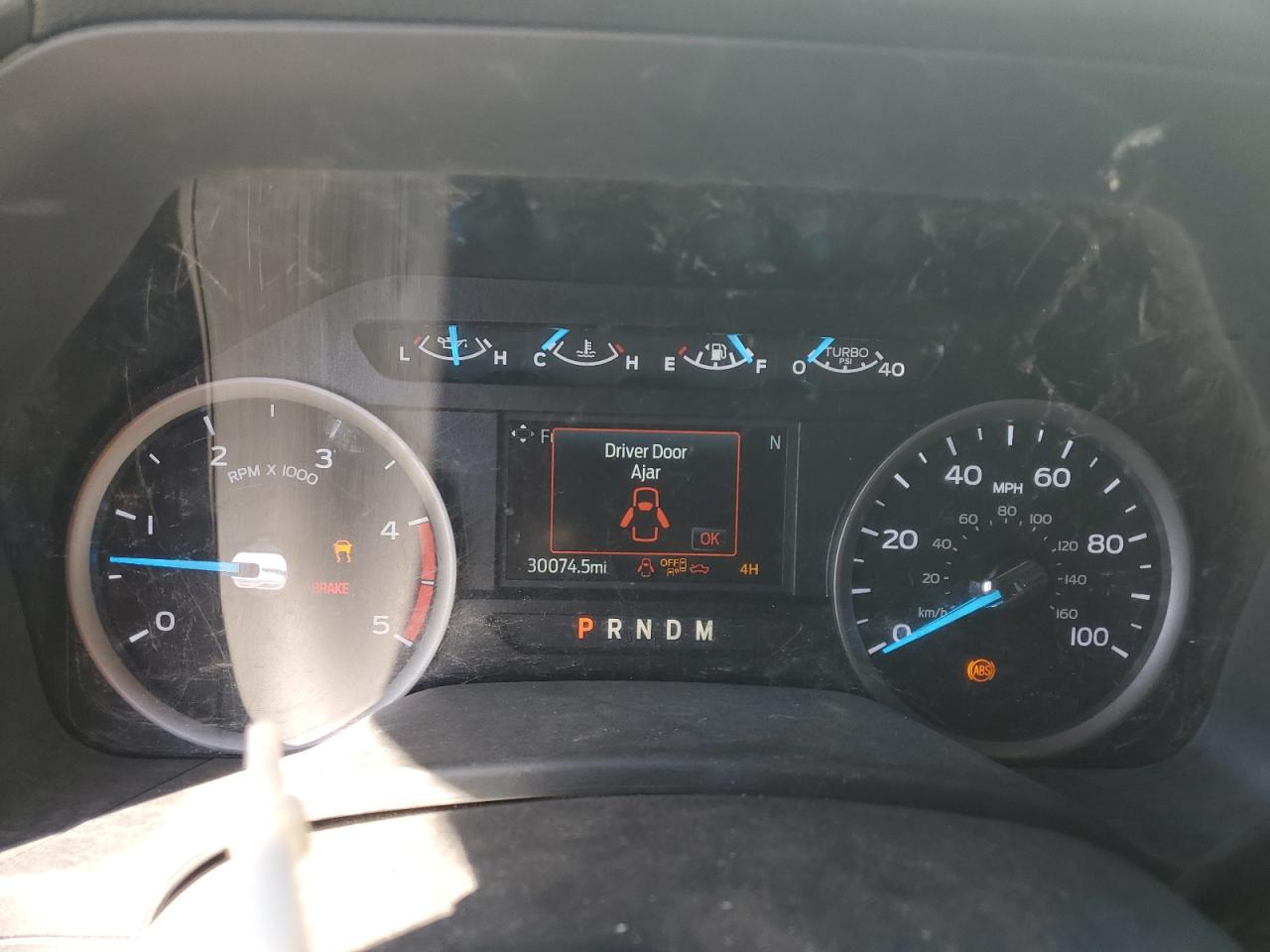 2022 Ford F350 - Image 9