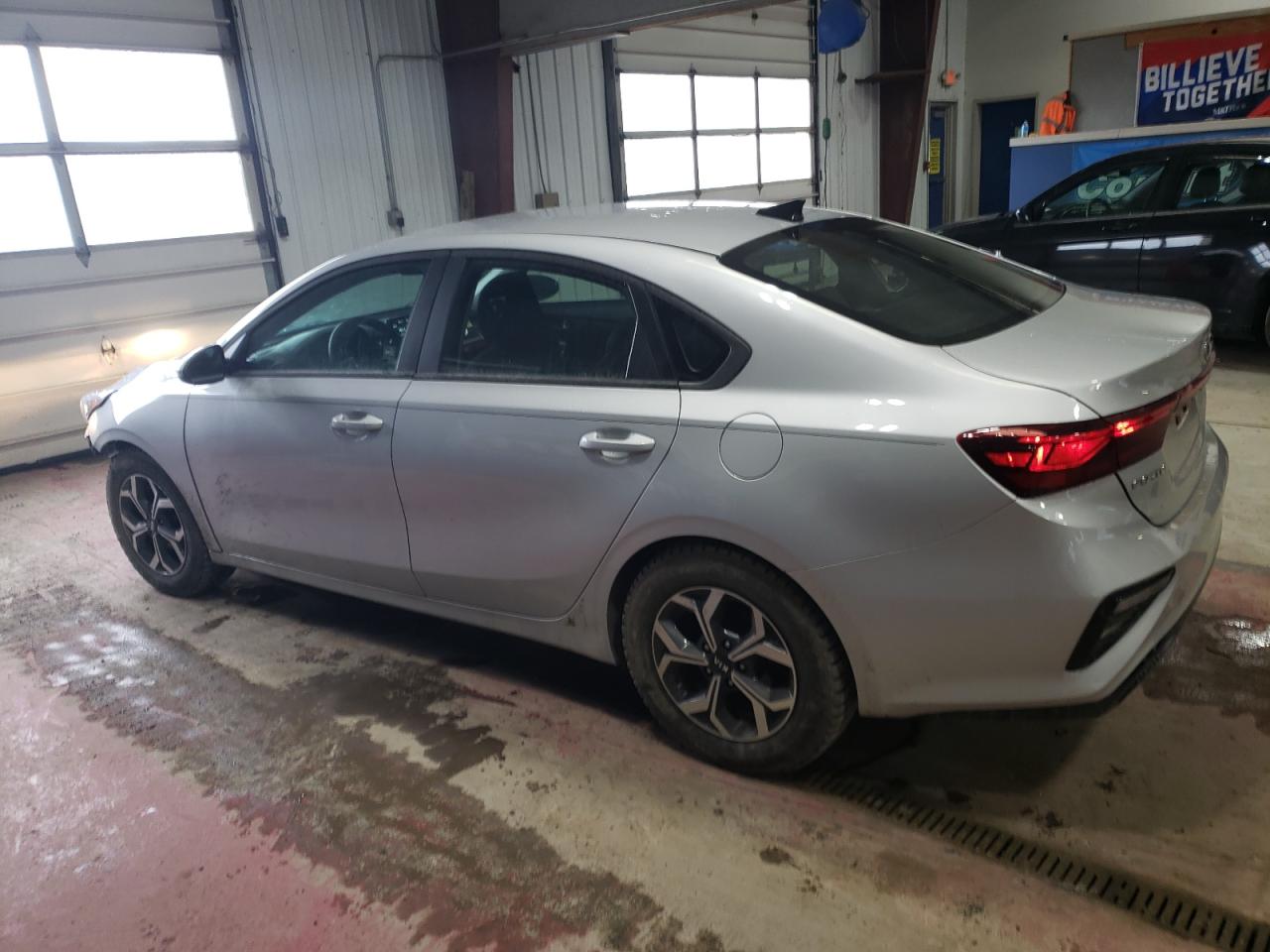 2021 Kia Forte - Image 2