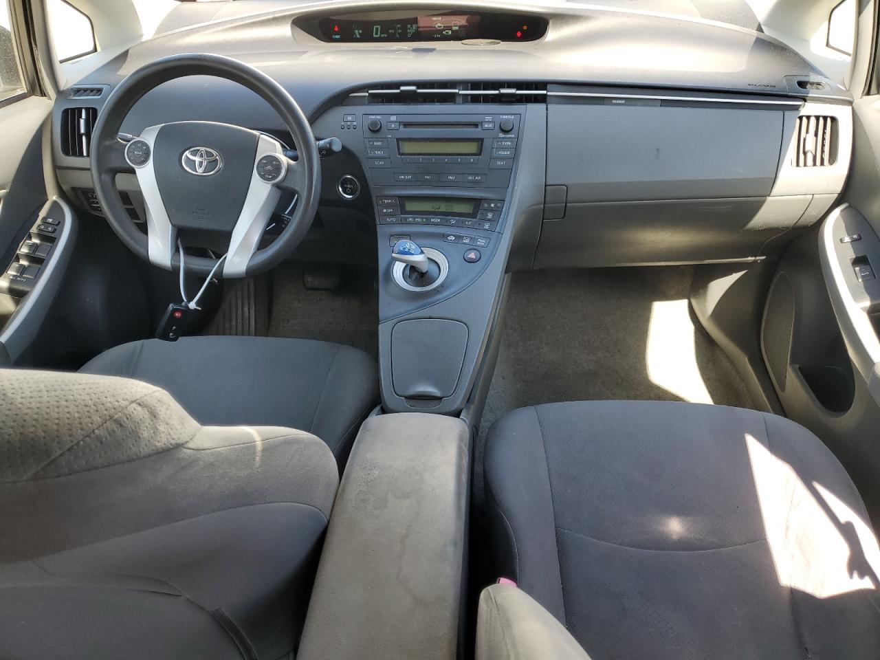 2010 Toyota Prius - Image 8