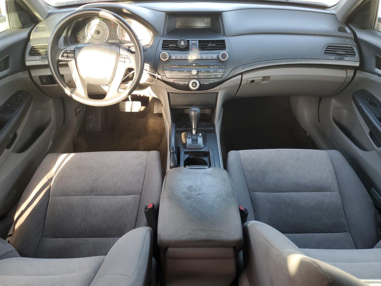 2010 Honda Accord - Image 8